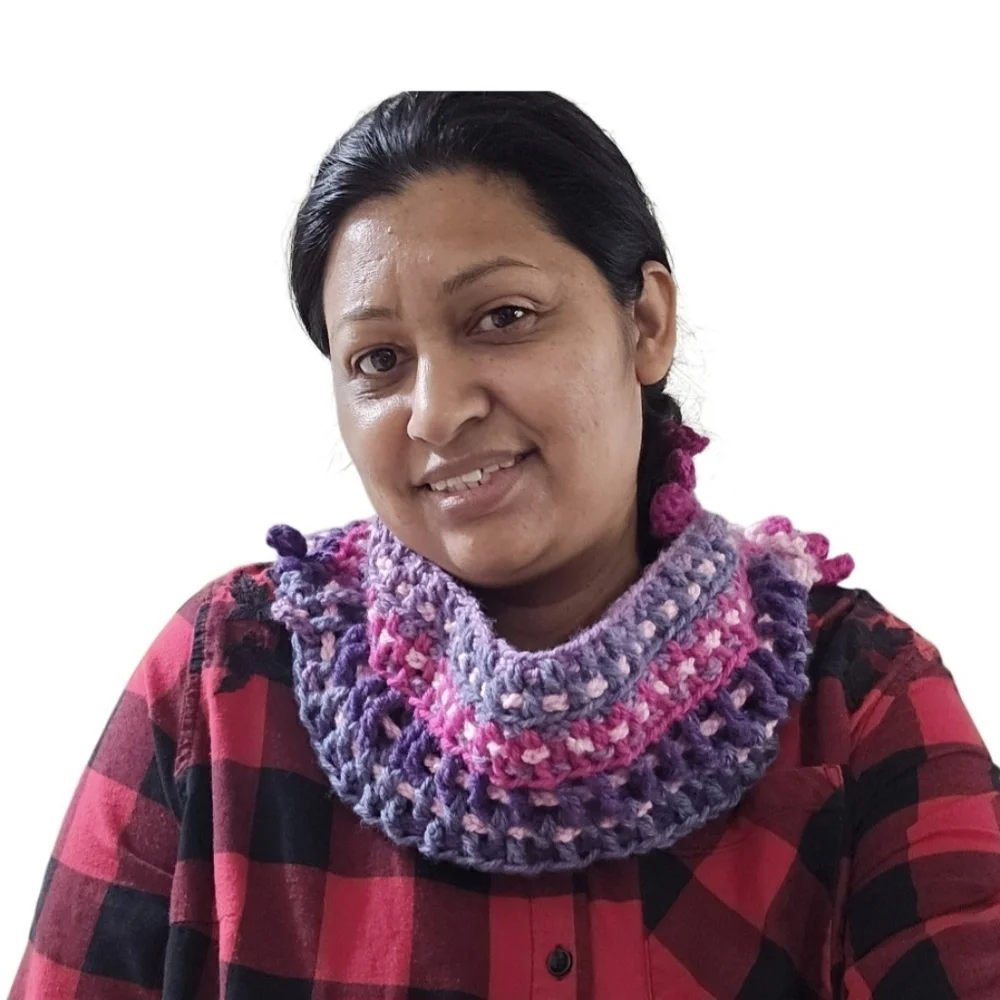 8-way Crochet Scarf Chuncky Cupcakes Blackberry Sorbet Color Winter handmade